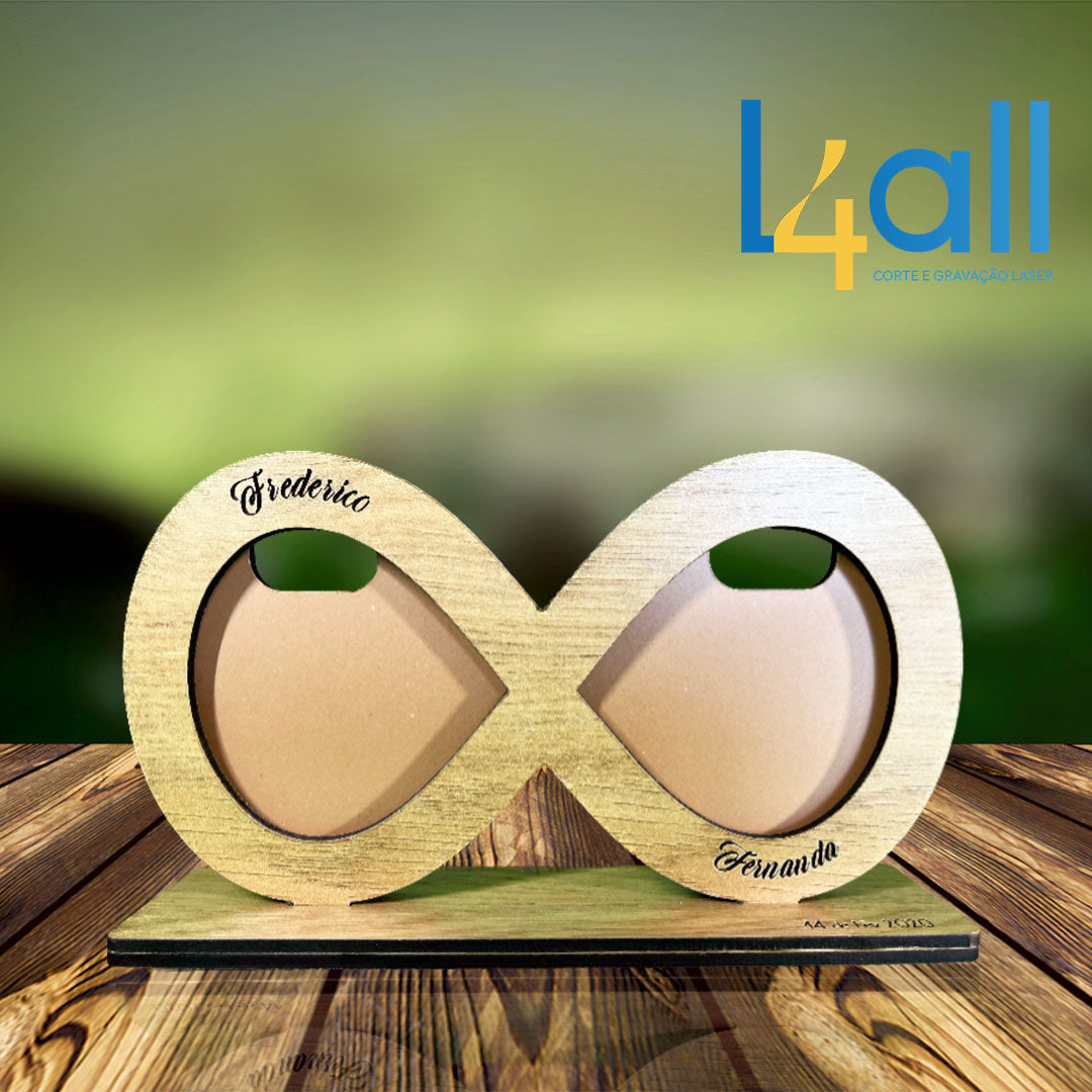 “Infinity” Frame